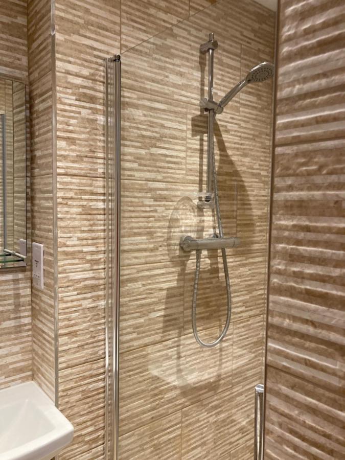 Wicks At 26 Hotel Sandown Buitenkant foto